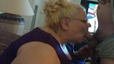 Slutty MILF uničil ekstra dolg črn tič